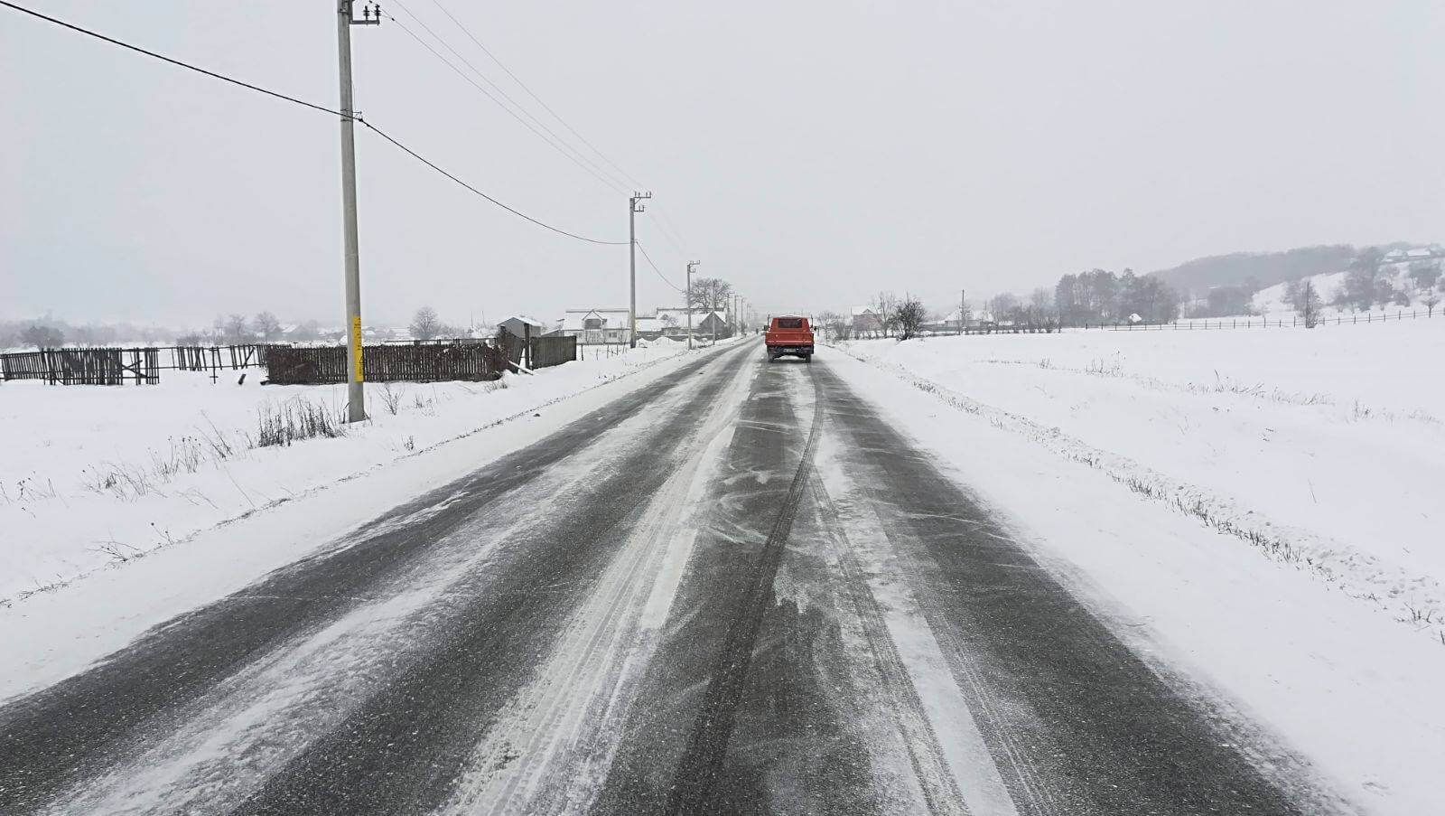 Atenție șoferi! Cod galben de polei