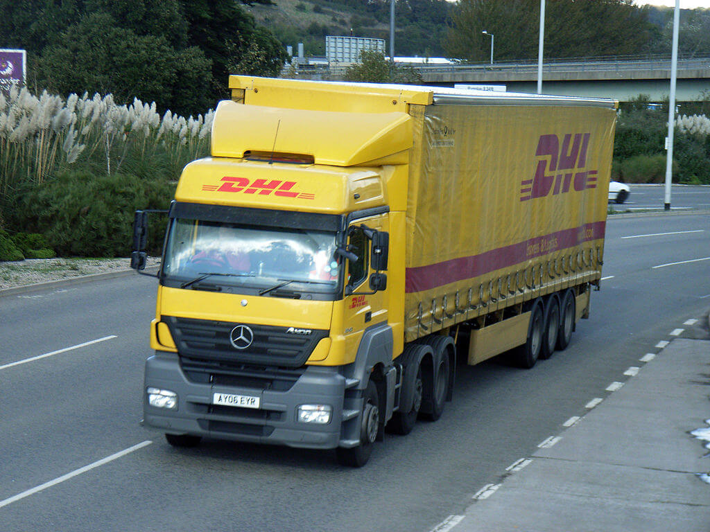 DHL lorry drivers in Liverpool receive 3% pay rise after 10 days of strike action