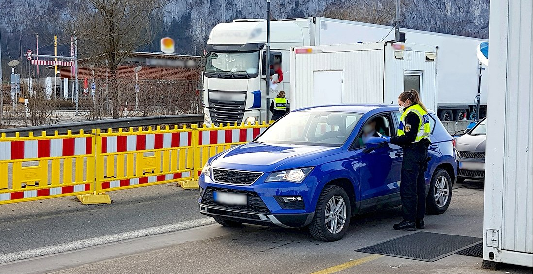 Naujos įvažiavimo į Vokietiją taisyklės. Patikrinkite, kas pasikeitė kertant sienas su Čekija, Prancūzija ir Tirolio regionu