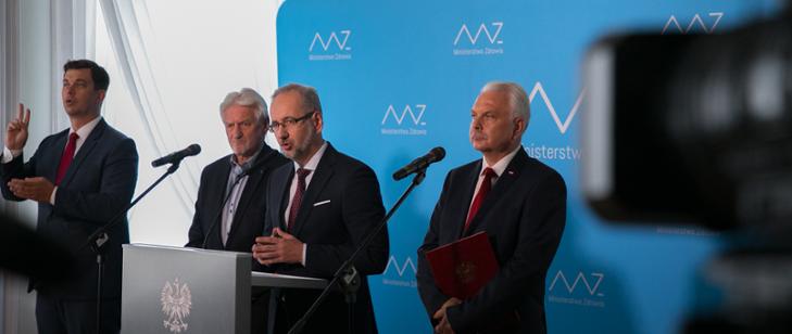 Lenkijoje vėl įvedamas griežtas karantinas. Transportui kol kas suvaržymai netaikomi