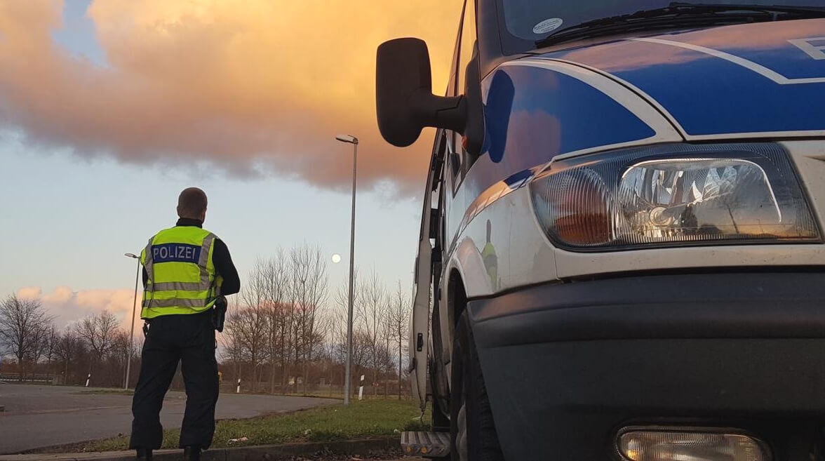 Vokietija įtraukė Lenkiją į rizikingų zonų sąrašą. Ką tai reiškia transportui?