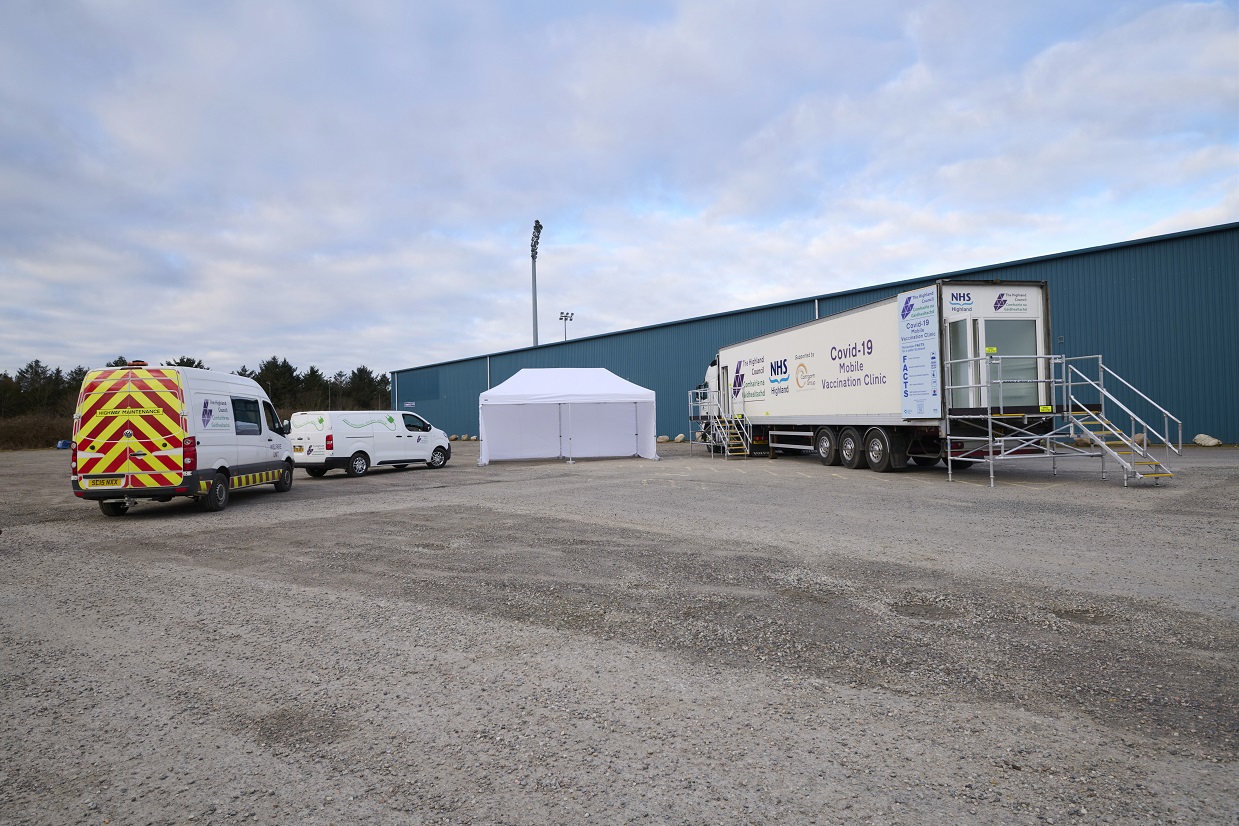 ‘Jabbernaut’ HGV to help administer covid vaccinations in Scottish Highlands