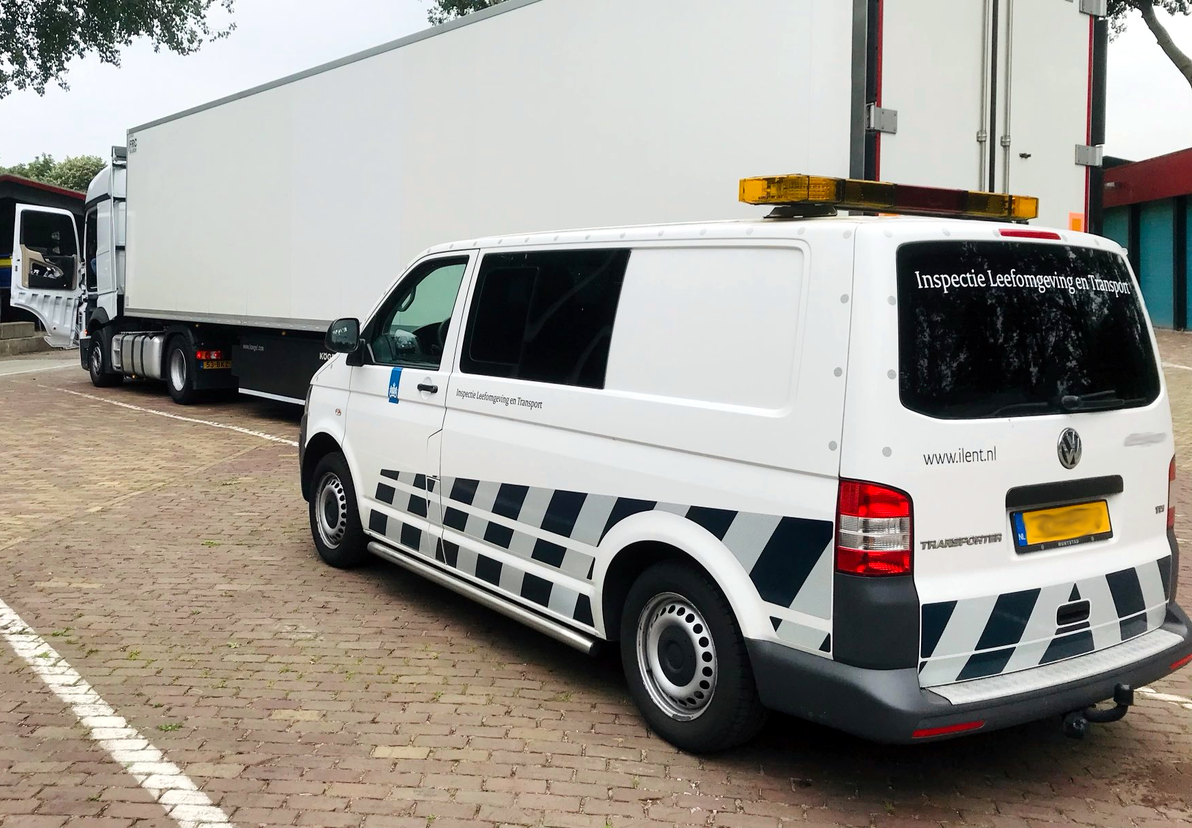 Od 1 kwietnia Holendrzy zaczną rejestrować kary dla firm transportowych w elektronicznym systemie