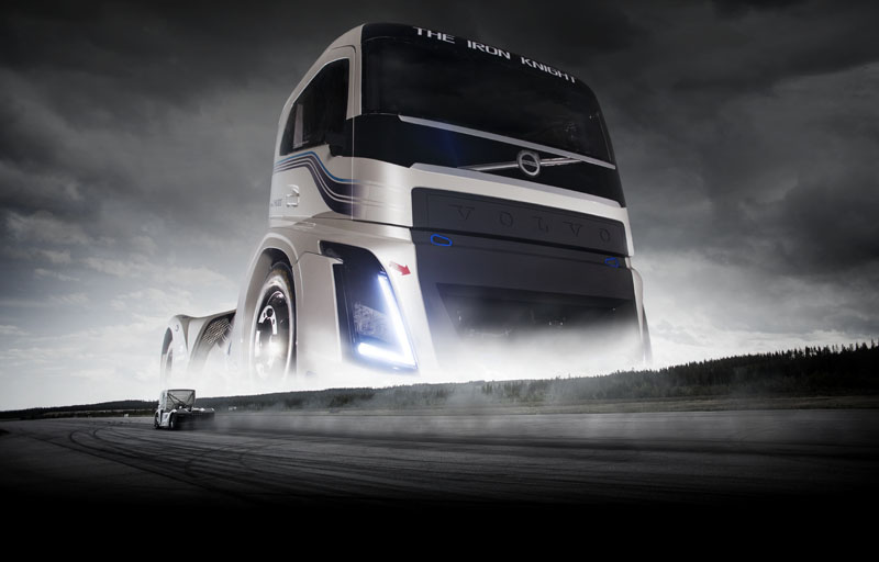 Der Iron Knight von Volvo – der schnellste Lkw der Welt