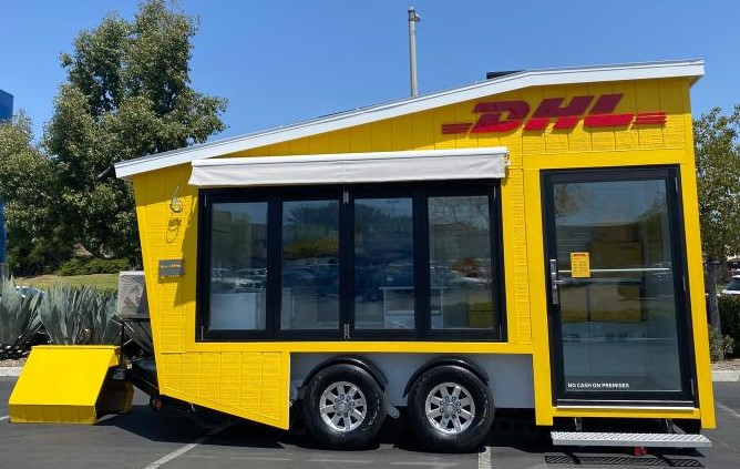 DHL wypuszcza w Kalifornii niezwykły, mobilny punkt obsługi przesyłek