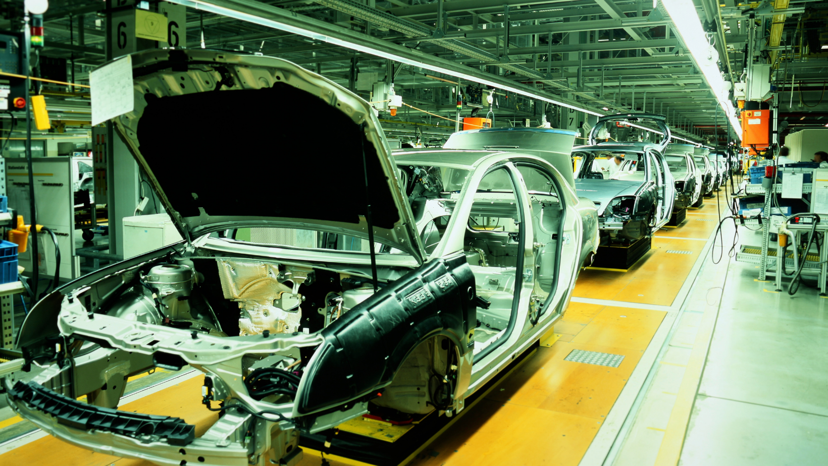 Studiu OICA: în 2020 producția de vehicule a scăzut la nivel global. Cum arată cifrele pentru România