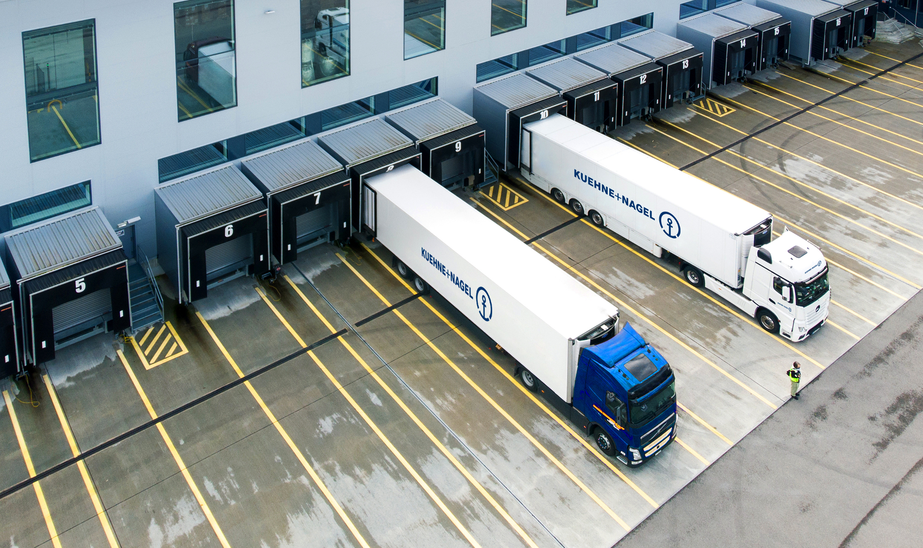 Kuehne+Nagel wzmocnił się w kolejnym regionie. Za ponad miliard franków przejął dużą spedycję