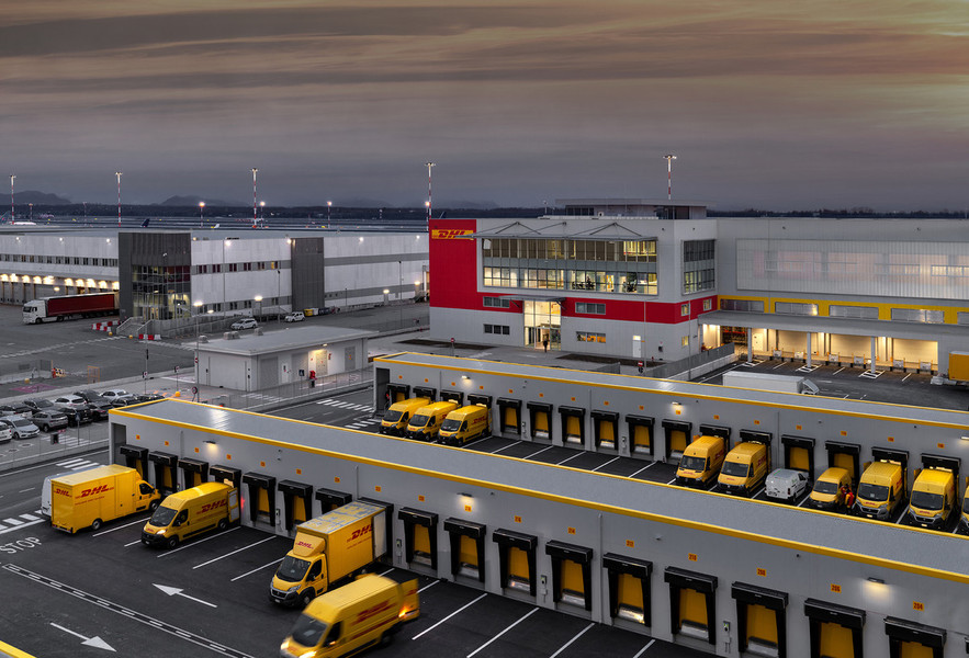 Acuzații de evaziune fiscală pentru DHL Supply Chain Italy; autoritățile au pus sechestru pe suma de 20 milioane de euro din fondurile companiei, până la finalizarea anchetei