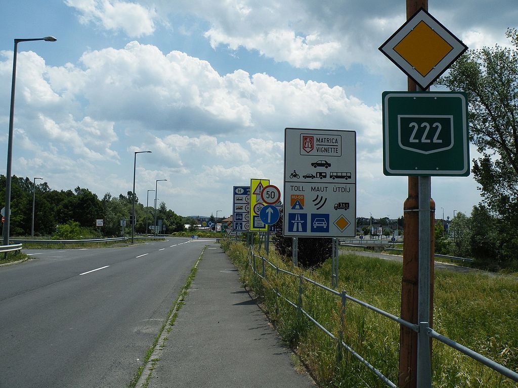Ungaria va include în mod automat toate camioanele străine în cea mai slabă clasă ecologică, dacă nu este dovedit contrariul