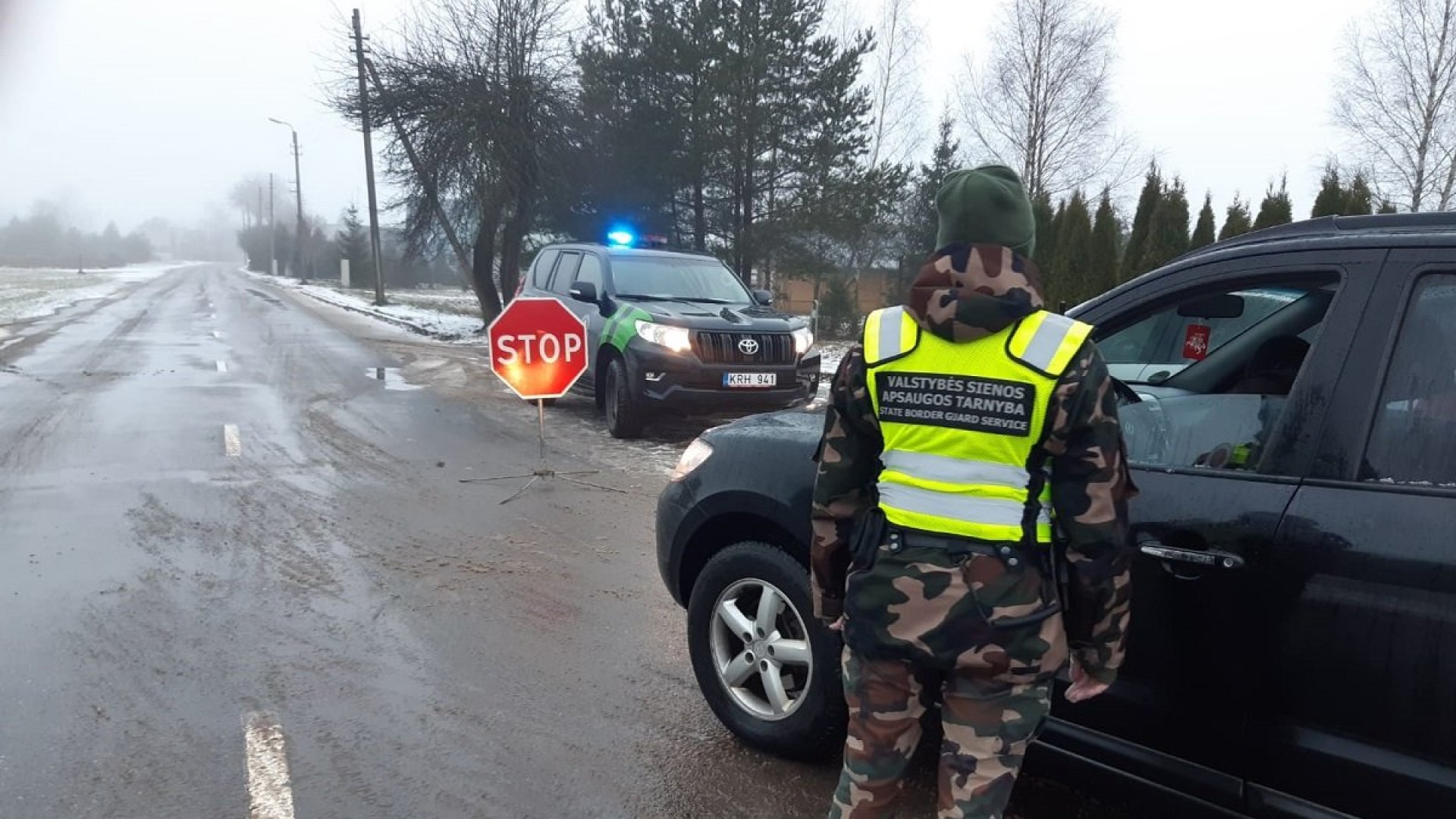 Vežėjai prašo mobilių vakcinacijos vietų vilkikų vairuotojams skiepyti