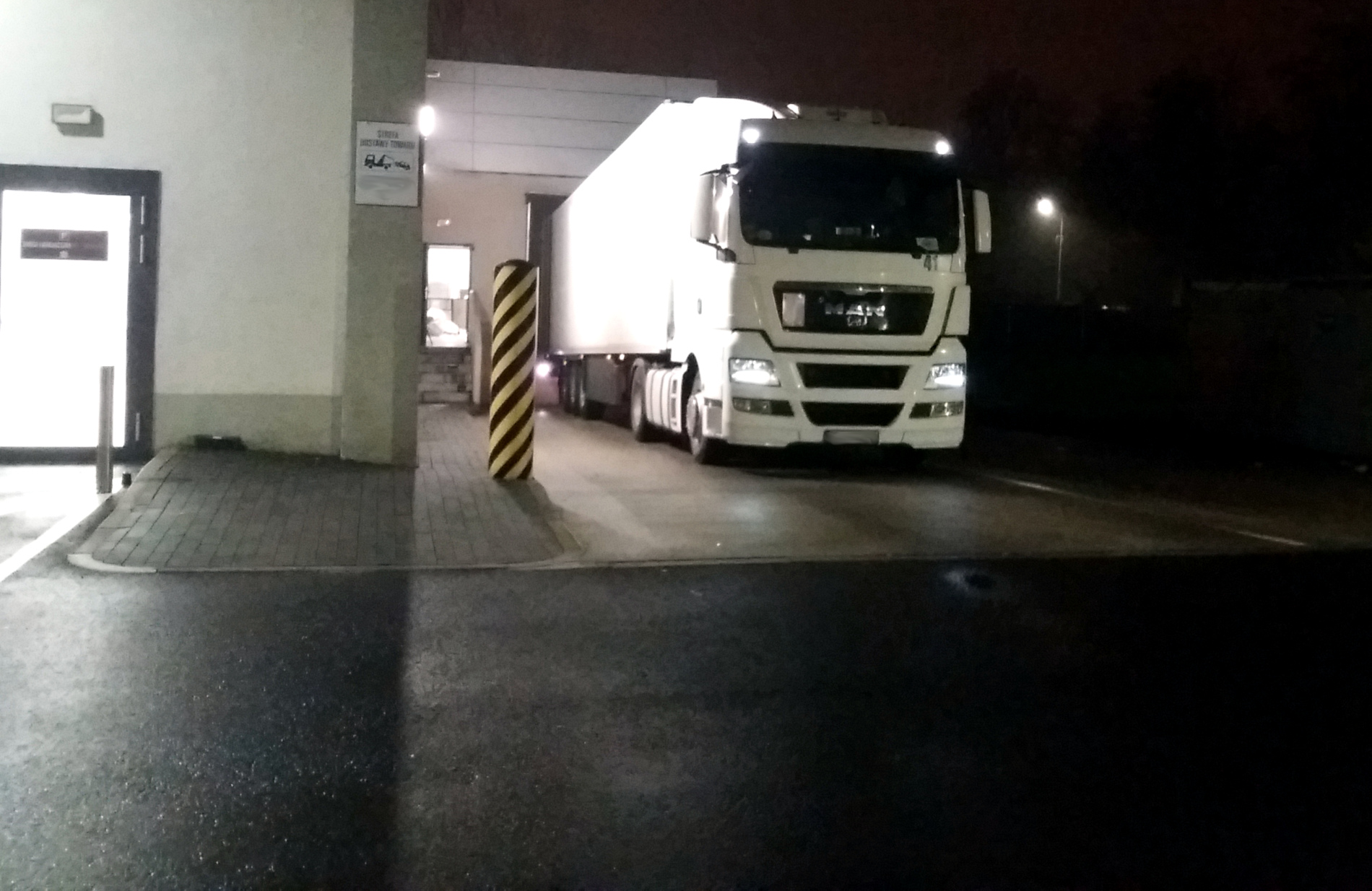 Odszkodowanie za każdą godzinę oczekiwania na rampie. Znamy jego wysokość