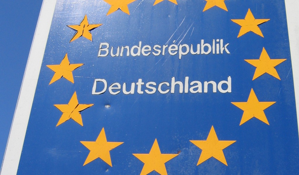 Germany to add Netherlands and Spain to “high incidence areas” list