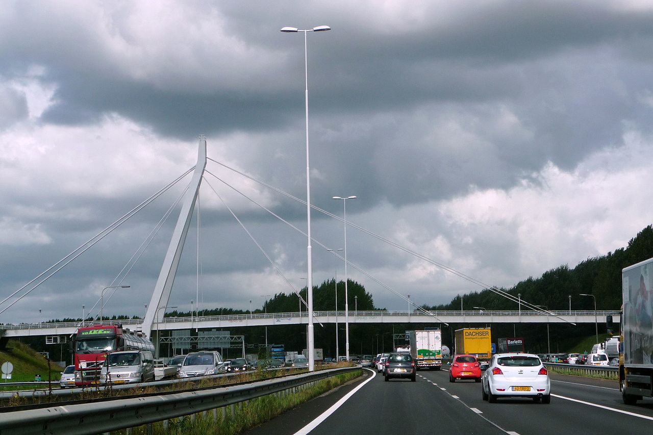 Netherlands: smart tacho 2 to be mandatory in new vehicles in 2023