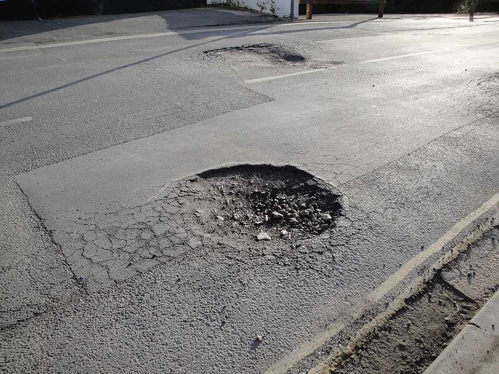 DfT to look into use of drones and 3D printing to fix potholes