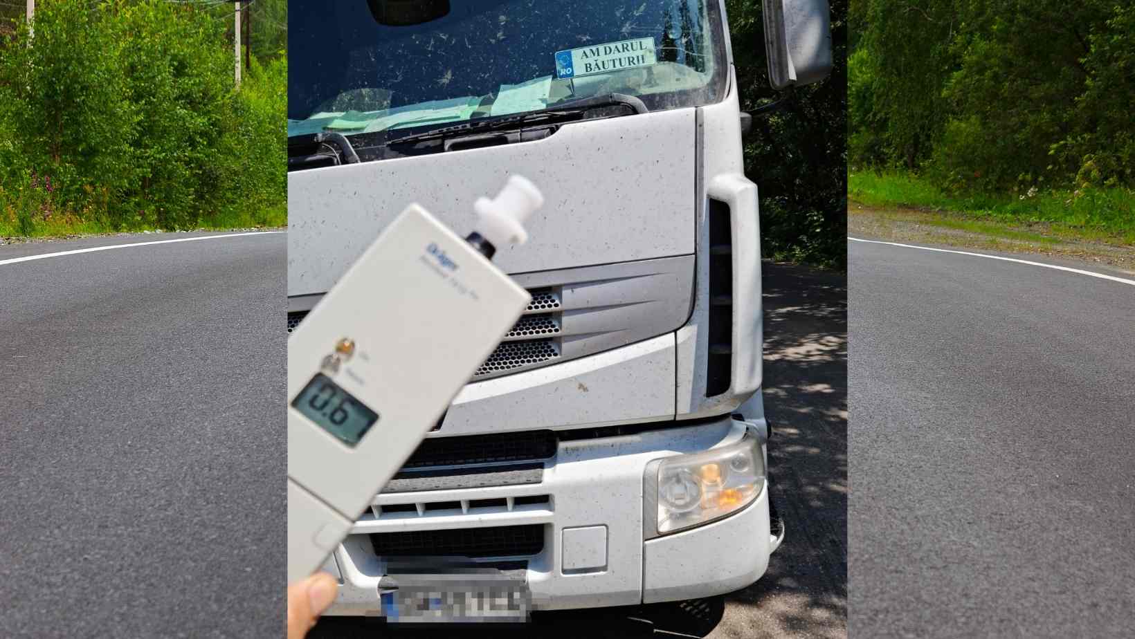 Un șofer de camion care avea afișată pe parbriz o plăcuță mai puțin obișnuită s-a ales cu dosar penal