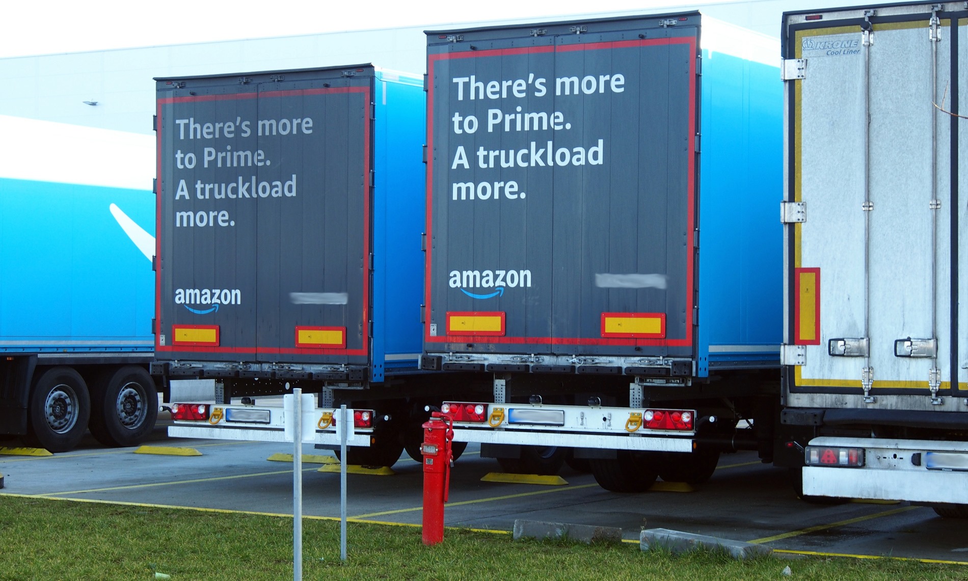 Otworzyli specjalną strefę dla Amazona, by ułatwić transport między Wyspami a UE