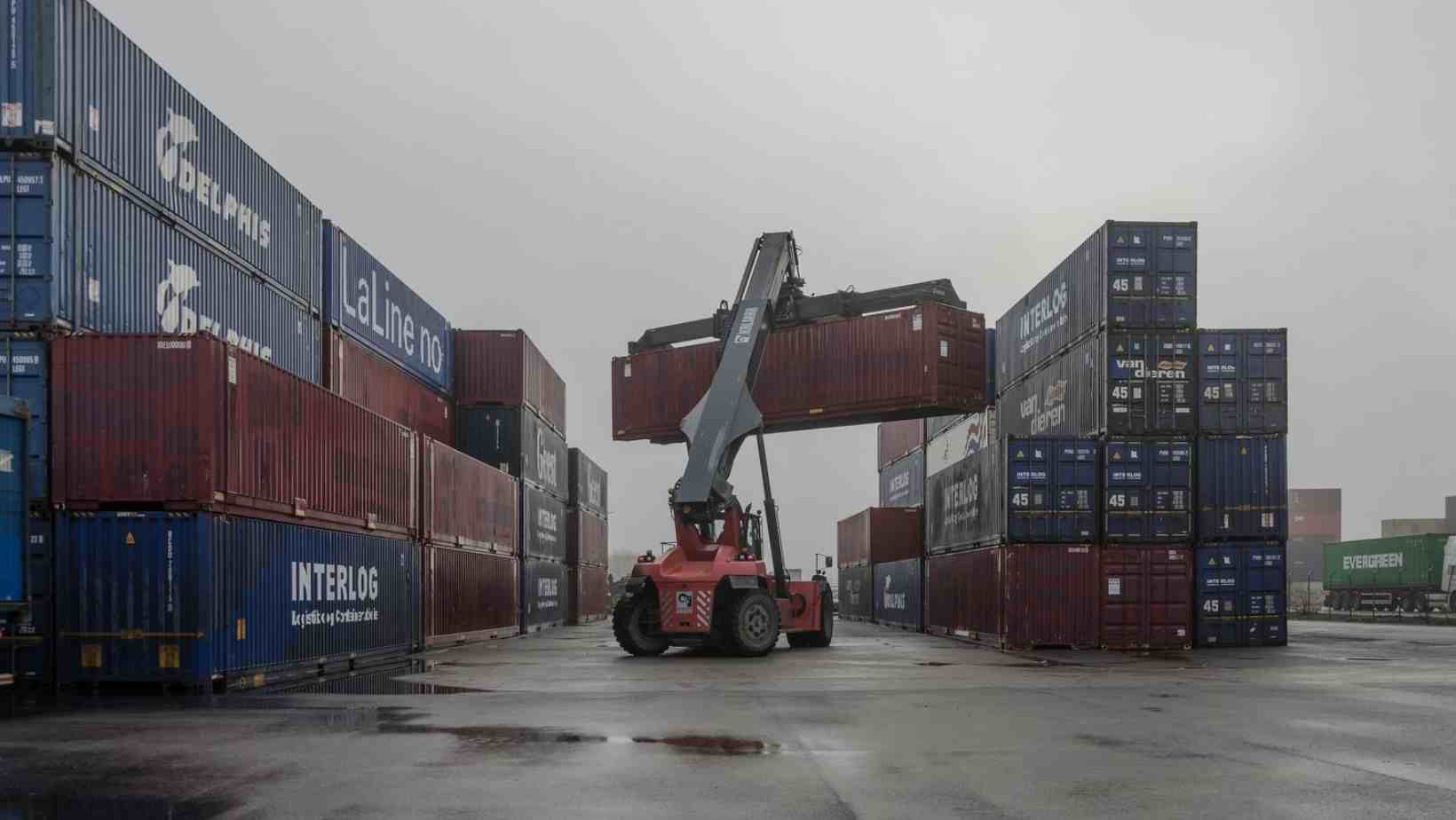 Traficul de containere pe cale ferată între Europa și China a crescut cu 50% în prima jumătate a anului