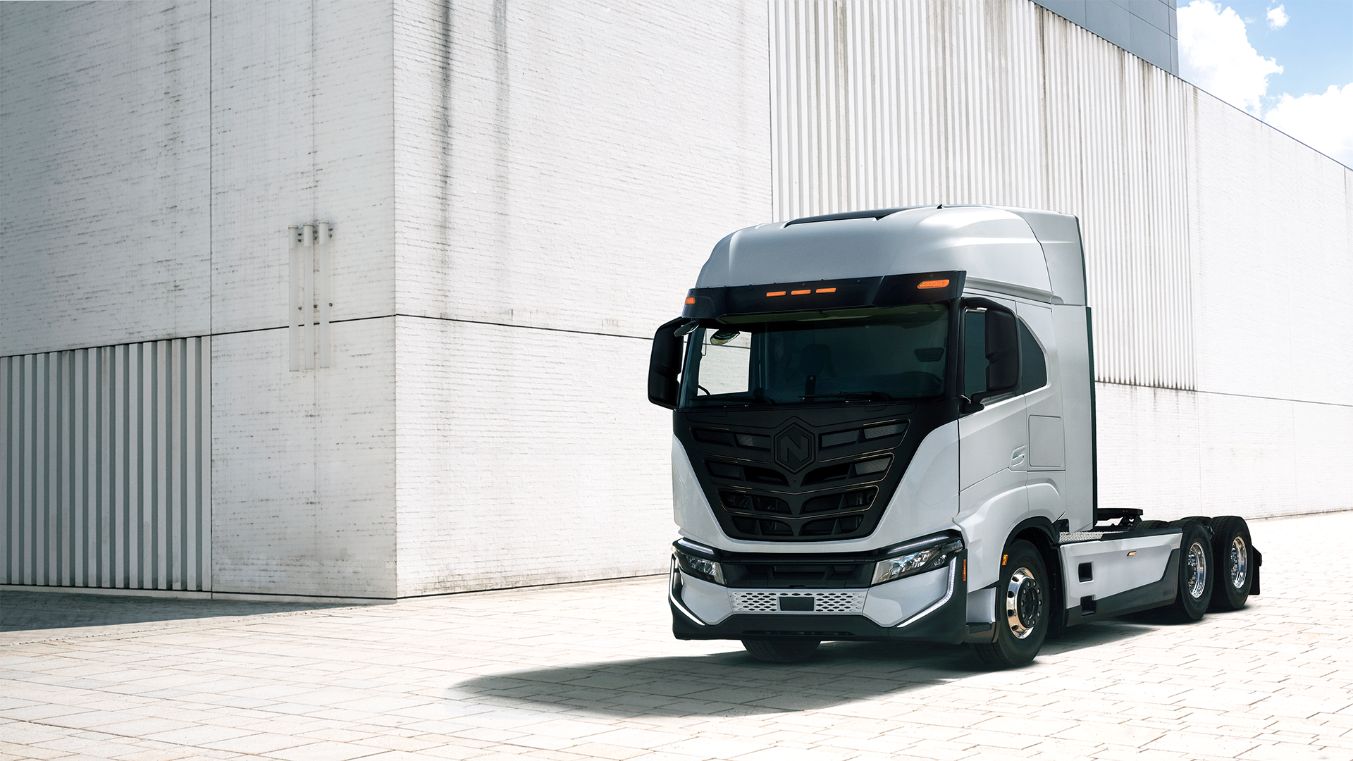 Hamburger Hafen will Nikola E-LKW einflotten