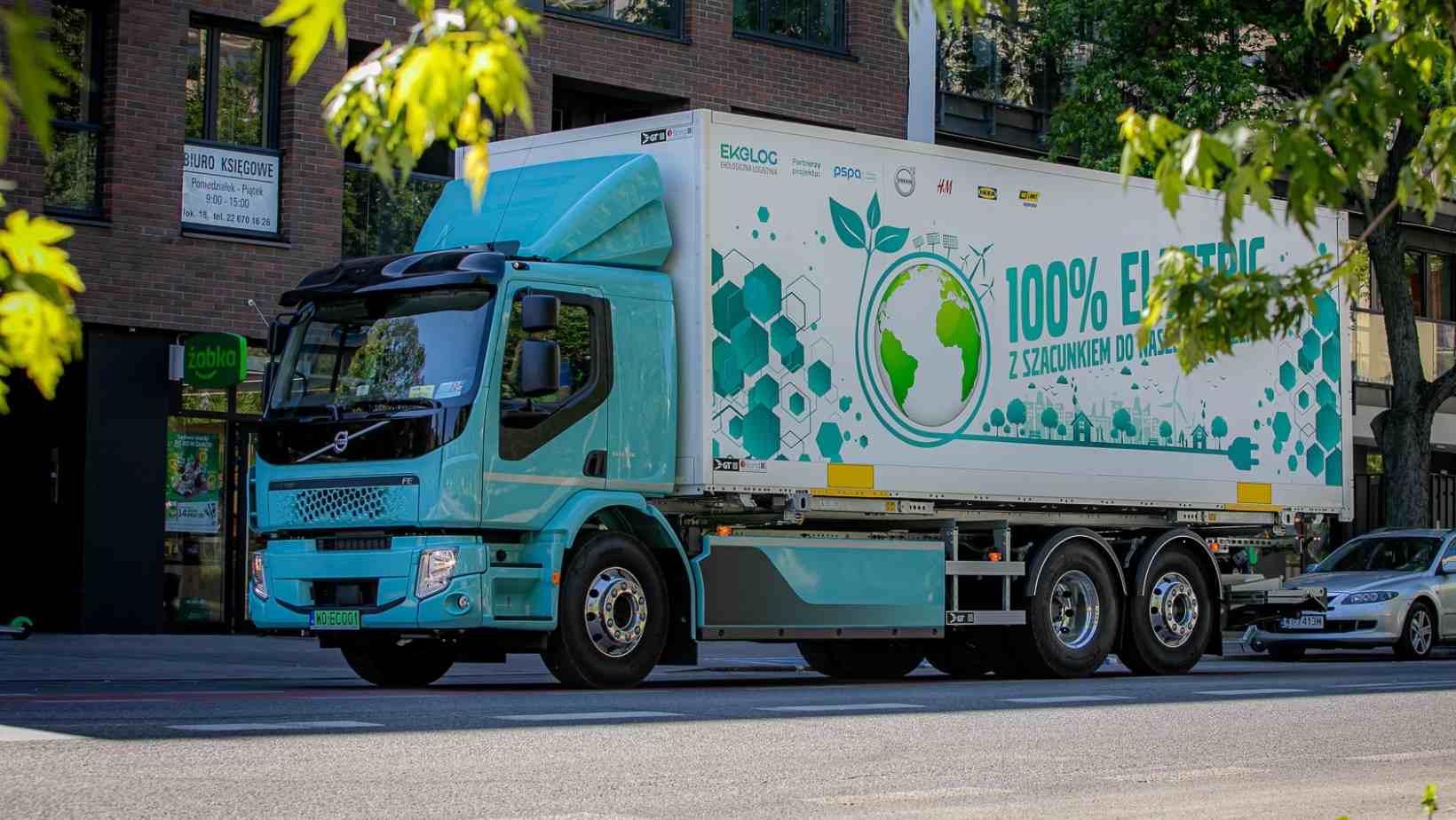 Un camion electric a fost testat în transportul de marfă în zonele urbane. Rezultatele au relevat economii de combustibil de 52%