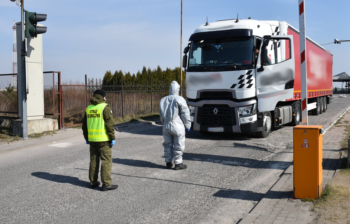 Vokietijos policija nori, kad siena su Lenkija būtų laikinai uždaryta. Priežastis – labai didelis migrantų antplūdis