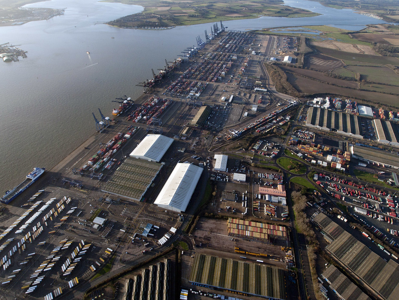 Driver shortage sees ships turned away from clogged-up Felixstowe Port
