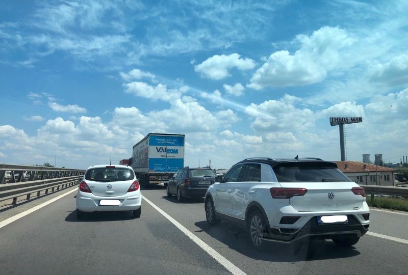 Modificare a Codului Rutier cu obligații noi privind depășirile
