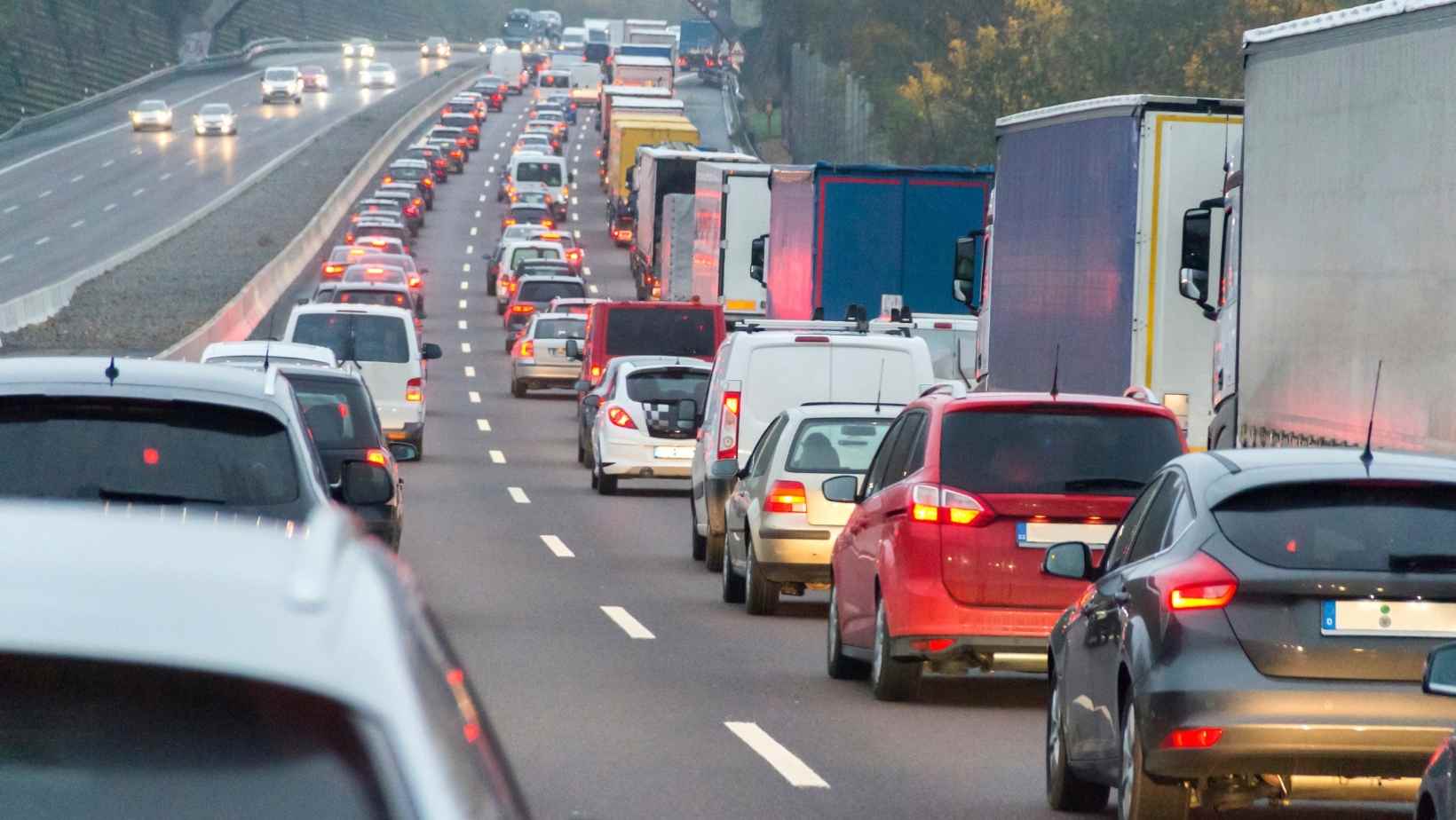 Producătorii auto fac lobby agresiv pentru a reduce normele standardului de emisii Euro7