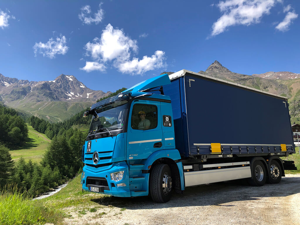 Az elektromos Actros Tirolban mutatta meg, mire képes