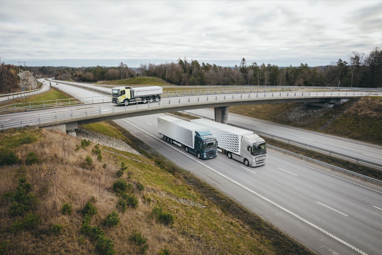 Tovább fejlesztette a Volvo az Euro6-os motorjait: nézze meg, mekkora megtakarítást lehet elérni velük