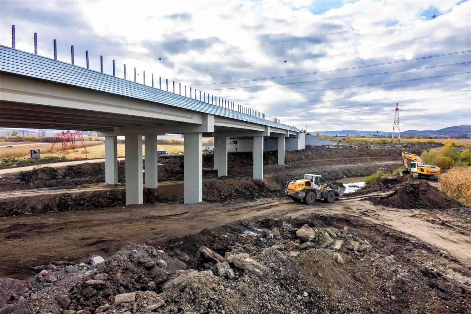 CNAIR face noi precizări privind stadiul actual al unor proiecte majore de infrastructură rutieră