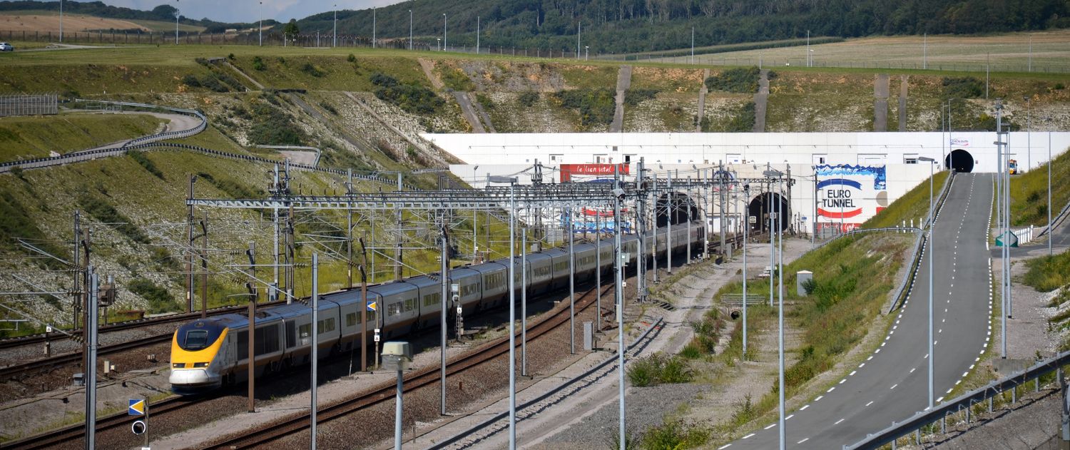 Prancūzai blokuos keltų eismą ir prekių judėjimą per Lamanšą