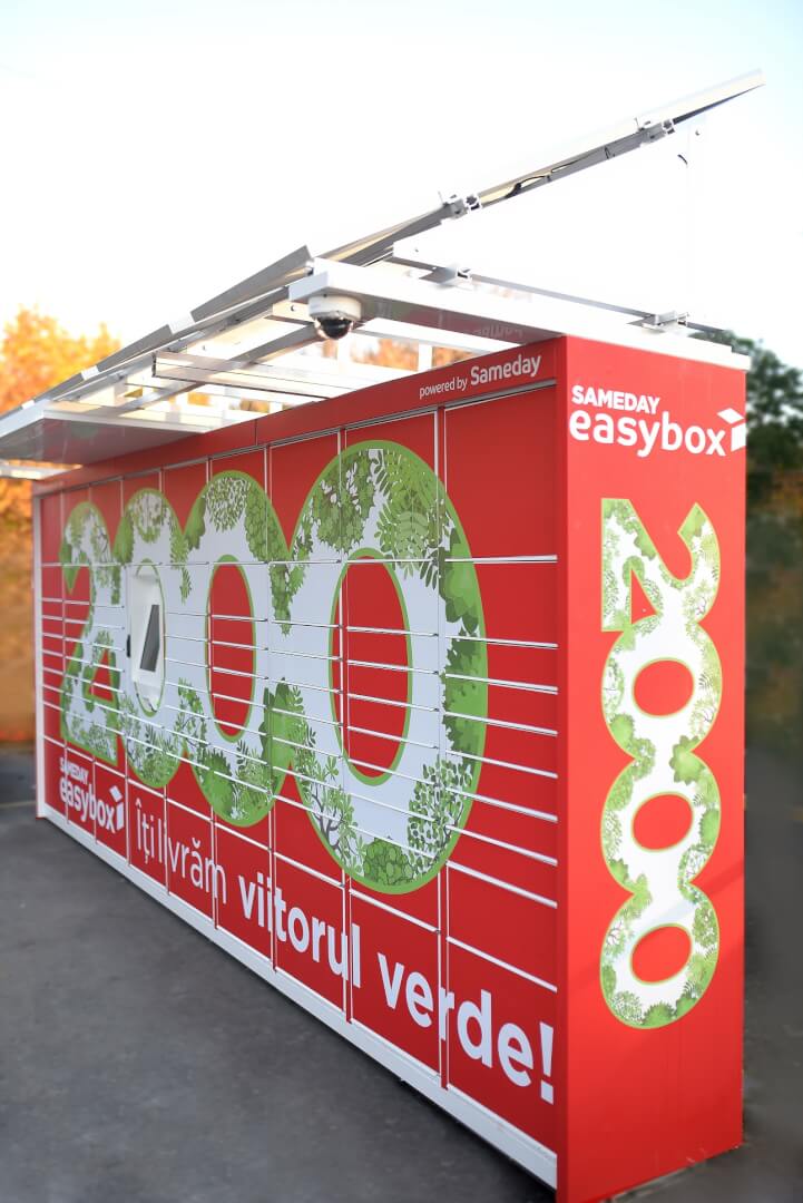 Primul easybox din România alimentat exclusiv cu energie solară a fost inaugurat de Sameday la București