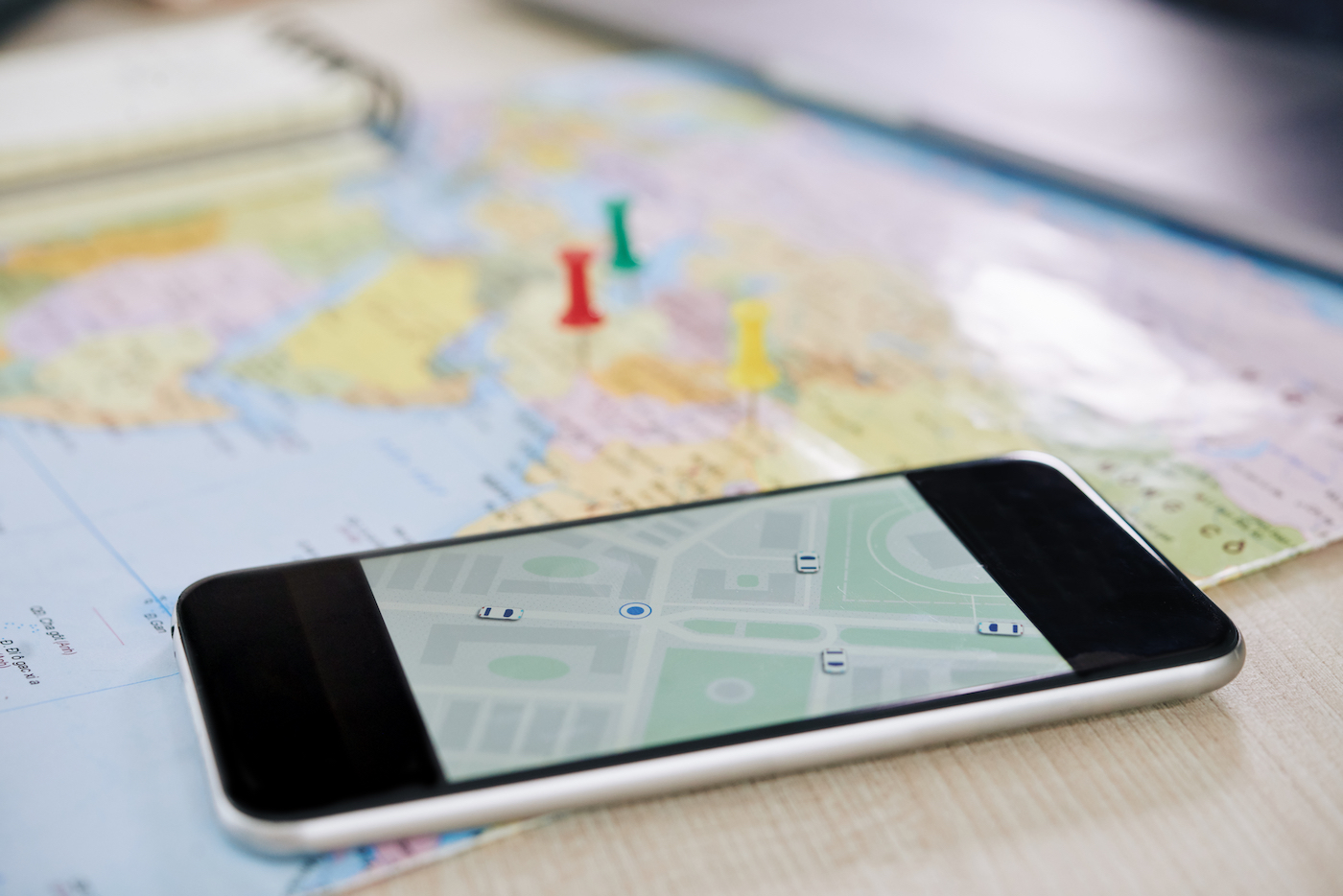 Lokalizator GPS do samochodu: oto kilka funkcji „extra” o których zapewne nie wiedziałeś