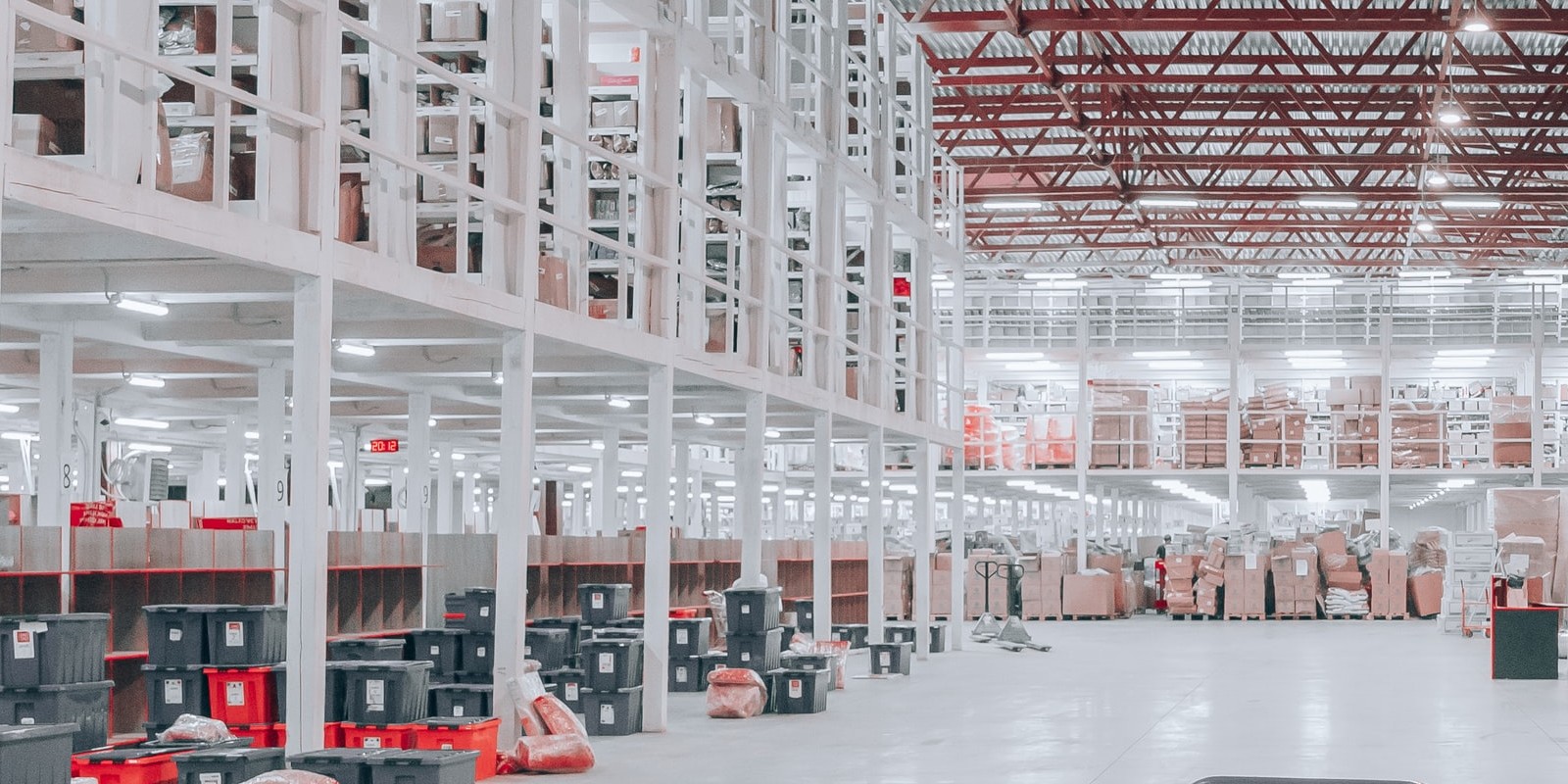 23 Factors to Consider When Deciding to Outsource Order Fulfillment