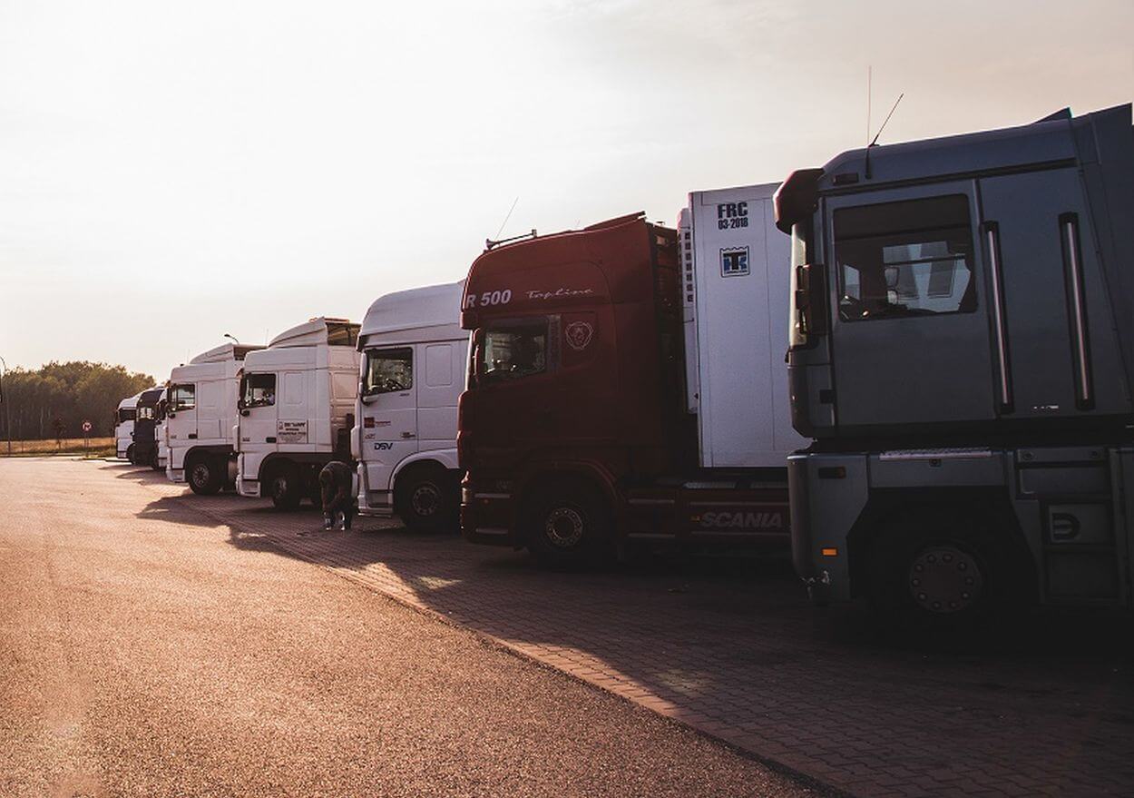 Restricții de trafic pentru camioane în perioada imediat următoare