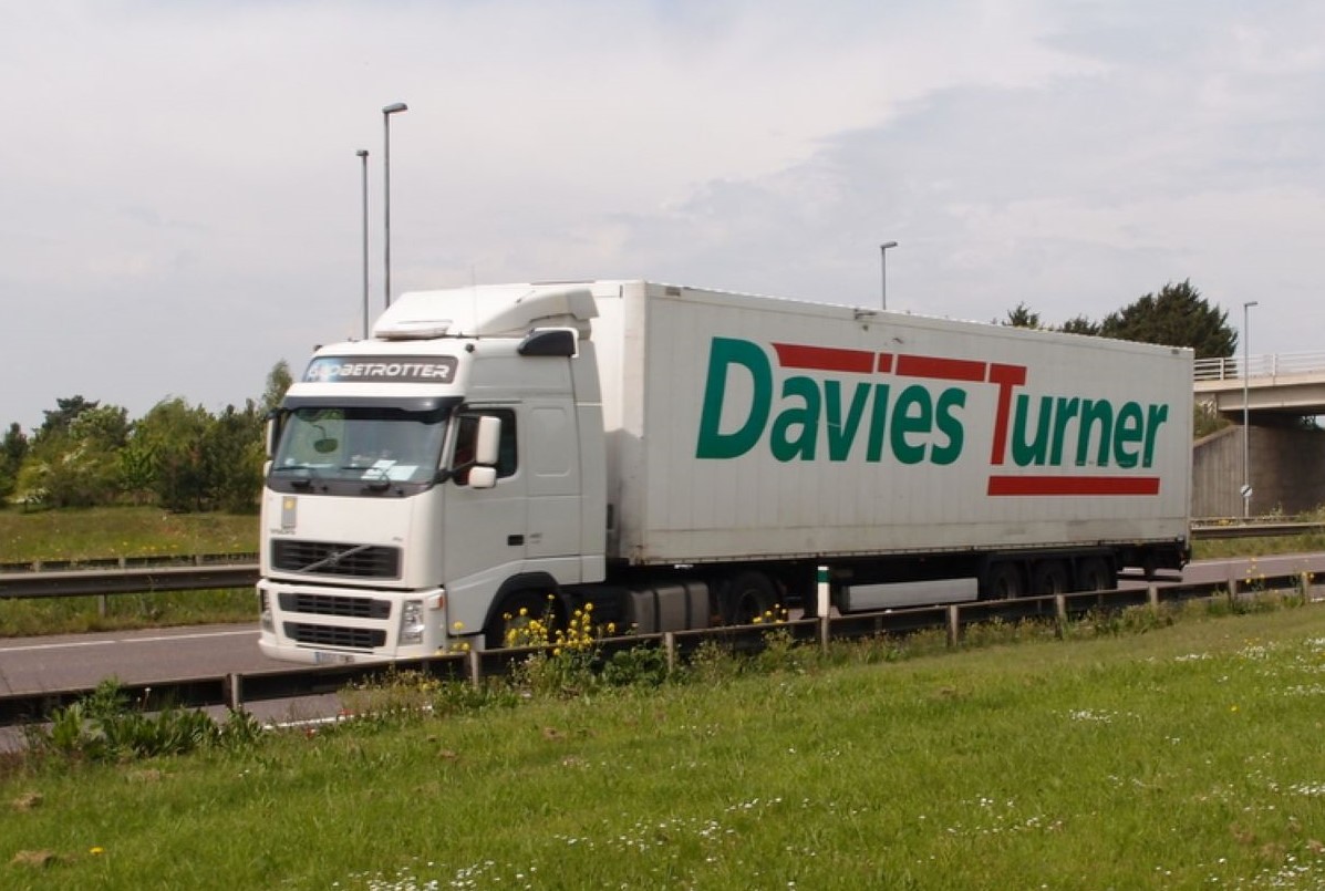 Davies Turner won’t do EU-GB food transports until comfortable with new rules