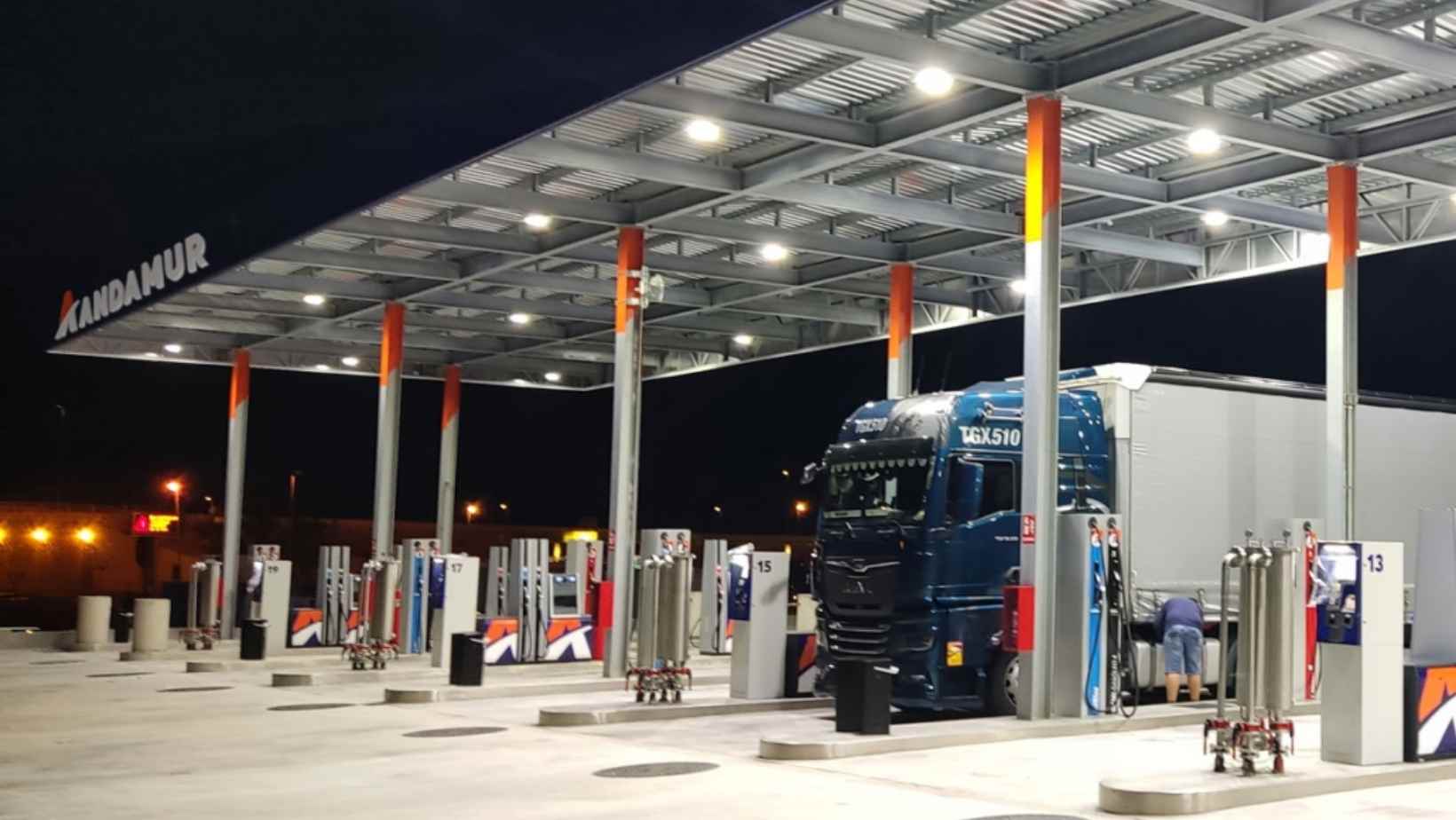 A fost deschisă cea mai mare zonă de servicii pentru camioane din Europa