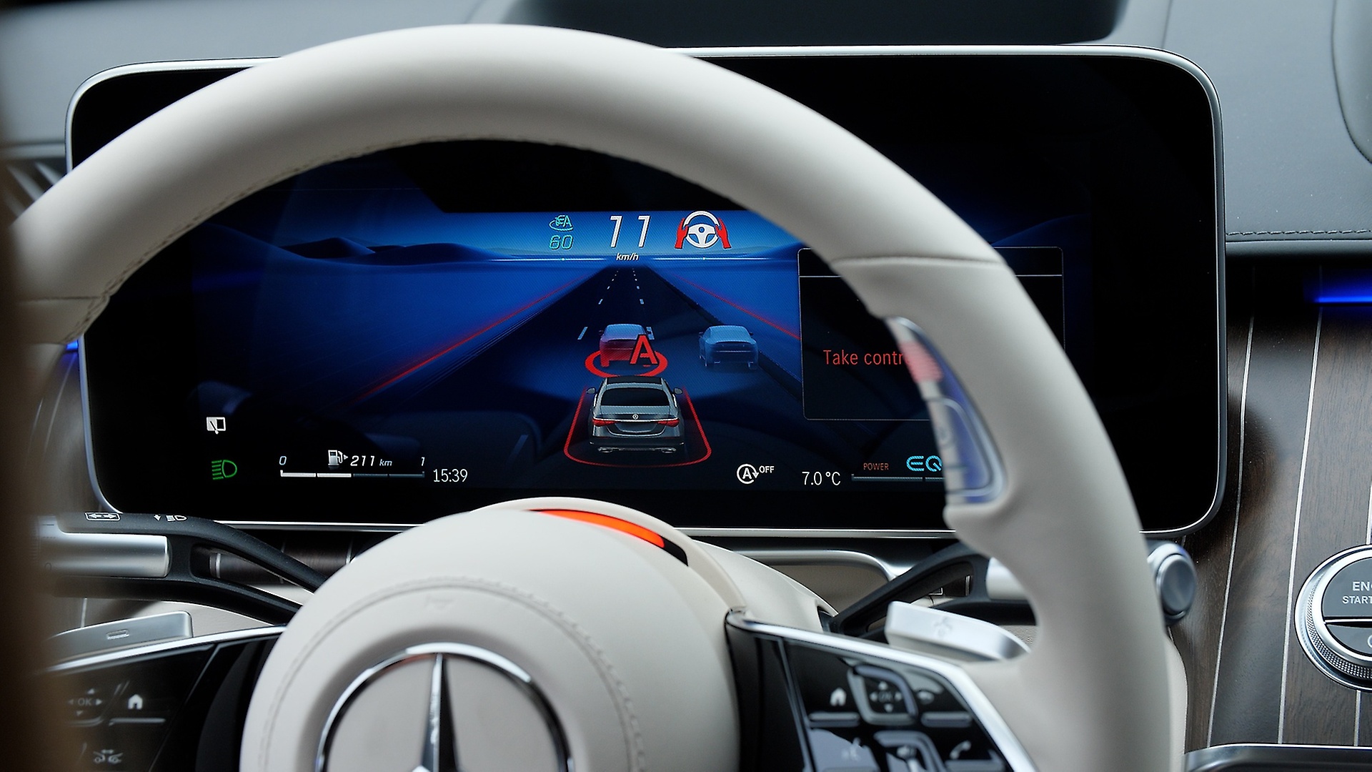 Mercedes-Benz este primul producător auto din lume care primește aprobarea pentru conducerea autonomă de nivel 3