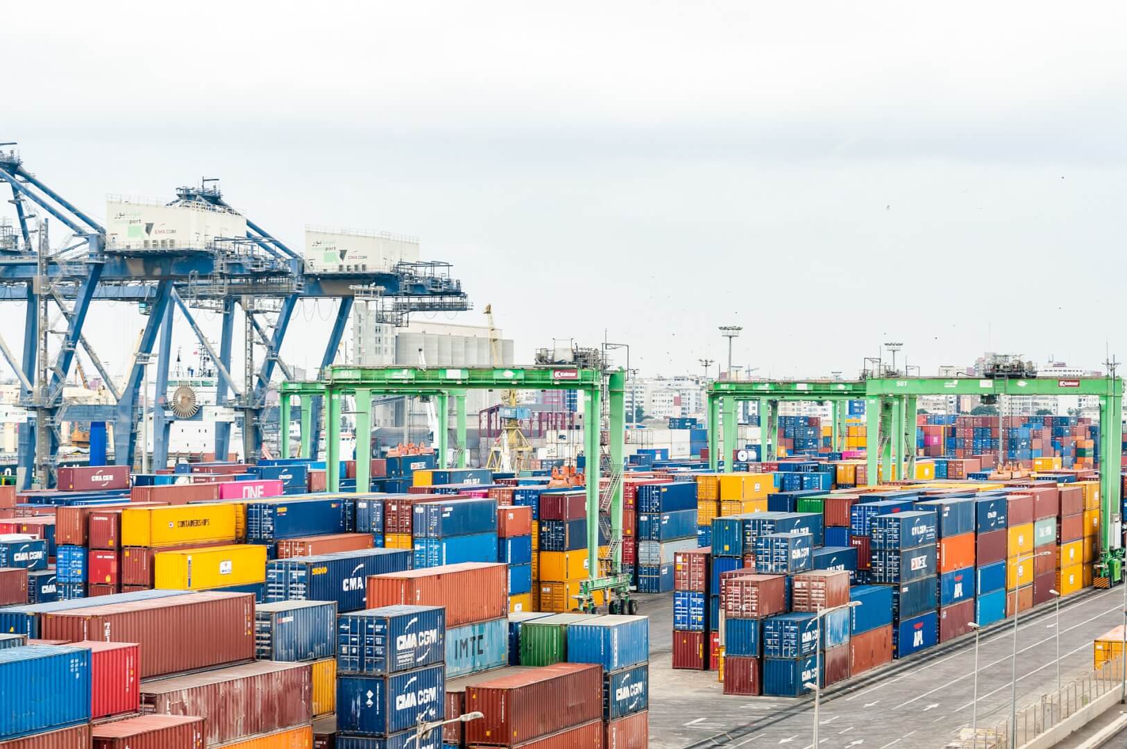 Sudėtingas jūrų transporto logistikos atgaivinimo menas