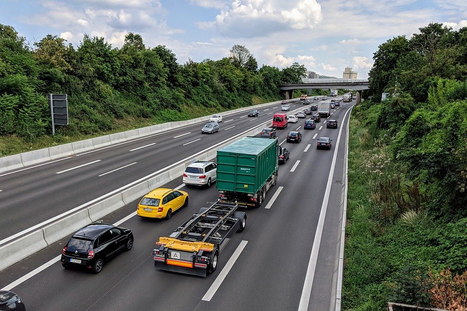Țările de Jos vor aplica o suprataxă vehiculelor de peste 3,5 t