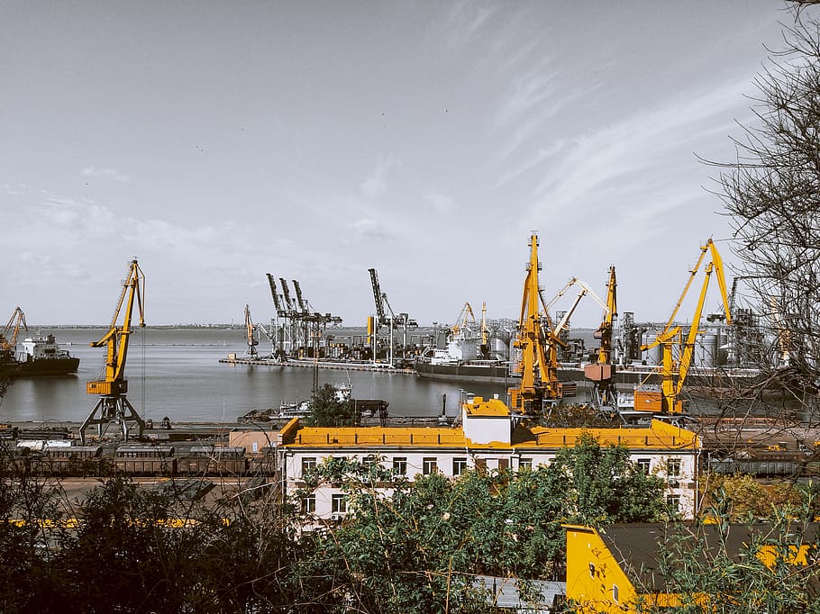 Übergriff Russlands auf die Ukraine und der Versorgungskollaps in Deutschland