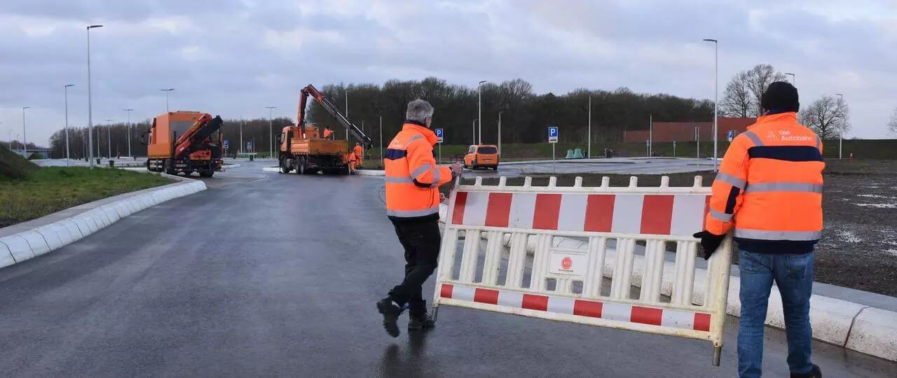143 új teherautó-hellyel újranyitott ez a német parkoló