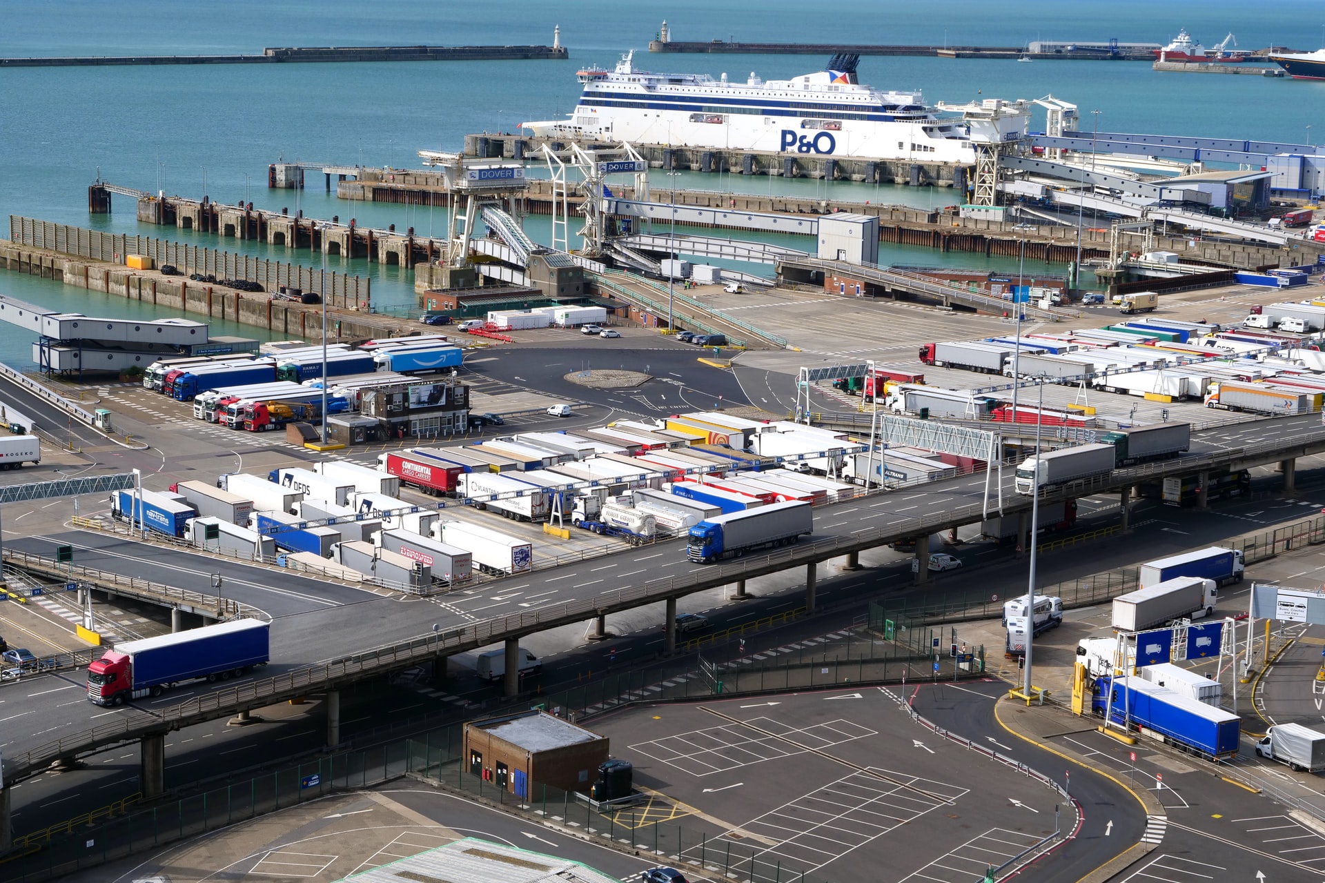Report: UK Government set to delay Brexit checks on EU goods yet again