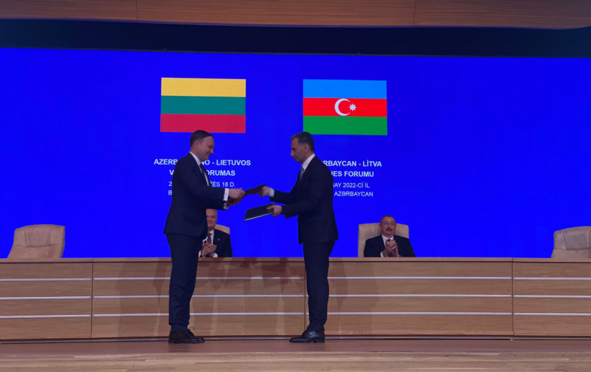 Lietuva ir Azerbaidžanas susitarė dėl krovinių vežimo keliais