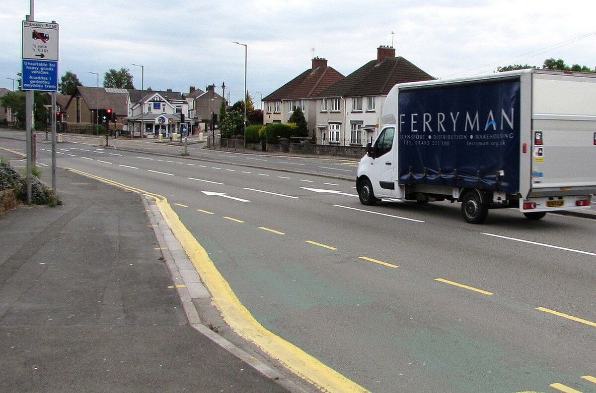 Report: UK may allow driving licence holders to drive LGVs under 7,500kg