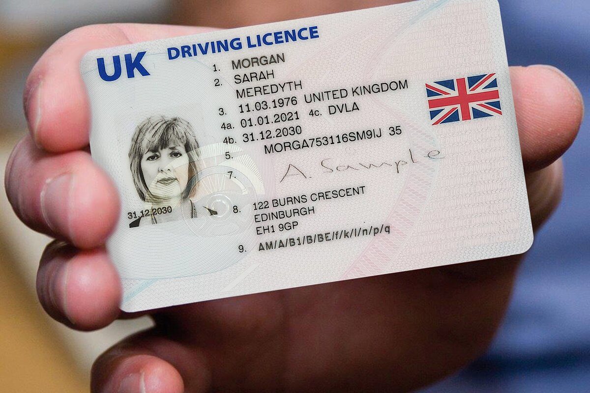 Grant Shapps not ruling out DVLA privatisation as delays continue