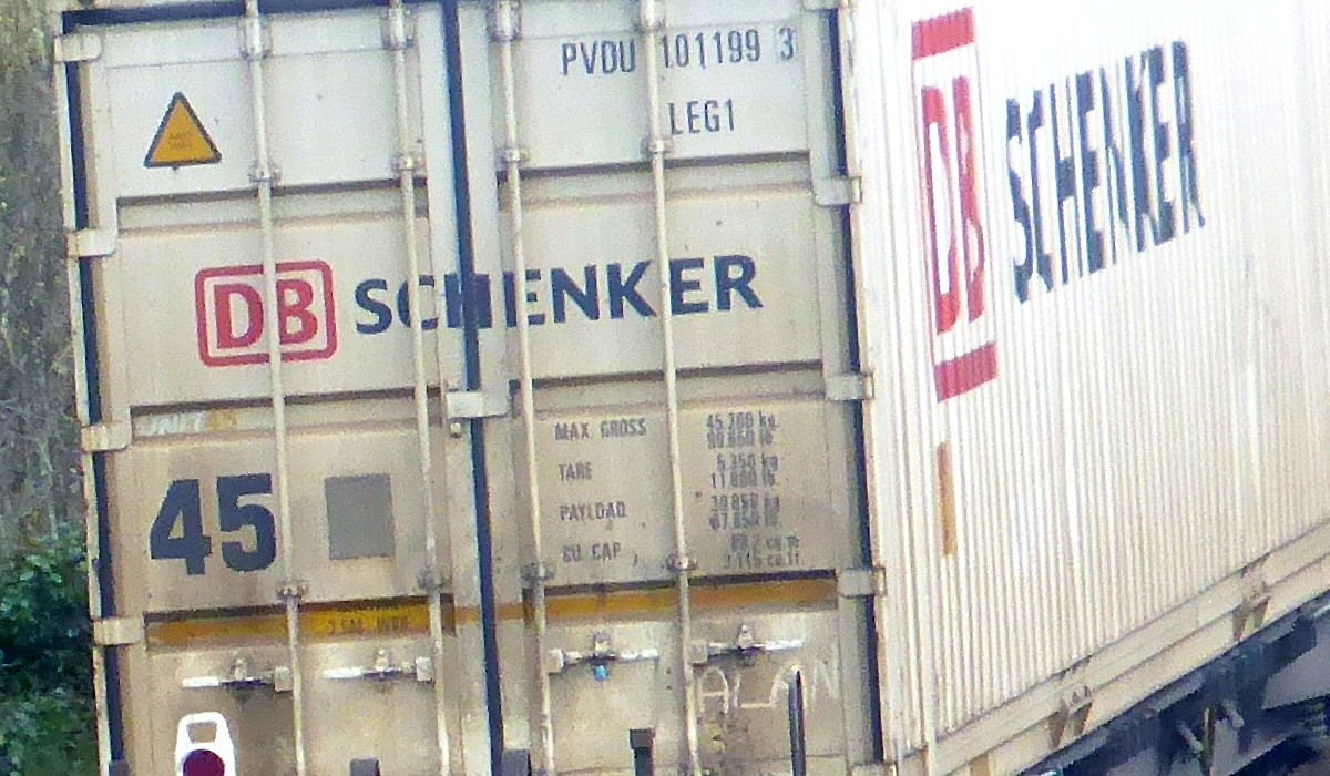 Authorities take control of DB Schenker Italiana over subcontractor’s alleged mafia links