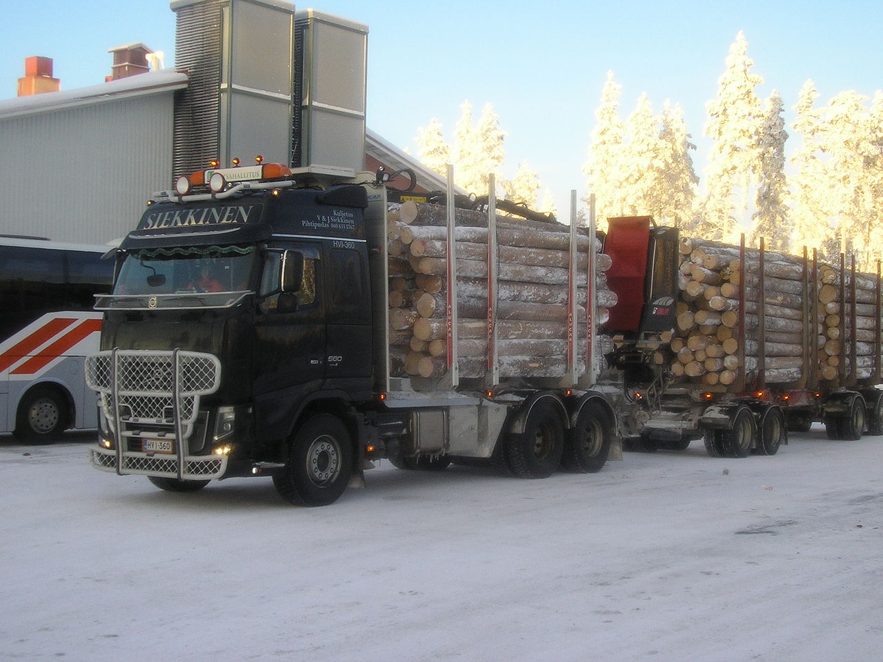 Norvegia va permite circulația camioanelor de peste 60 de tone