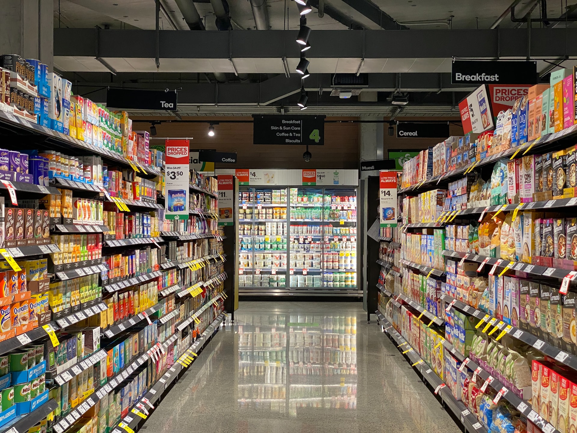 How turning retail stores into e-commerce centres can avoid massive emissions